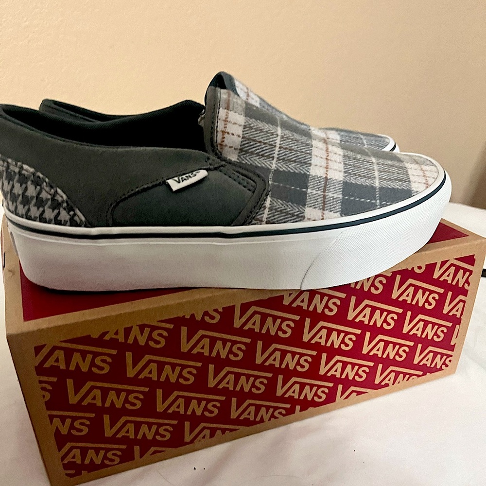 Vans Asher Platform Shoes Womens Size 8.5 Gray Plaid